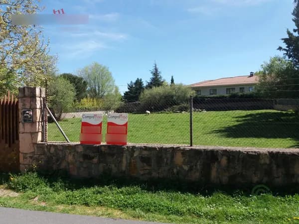 Terreno urbano de 0,1686 ha en venta en Ortigosa del monte, Segovia