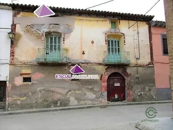 Casa de 0,09 ha en venta en Ilche, Huesca