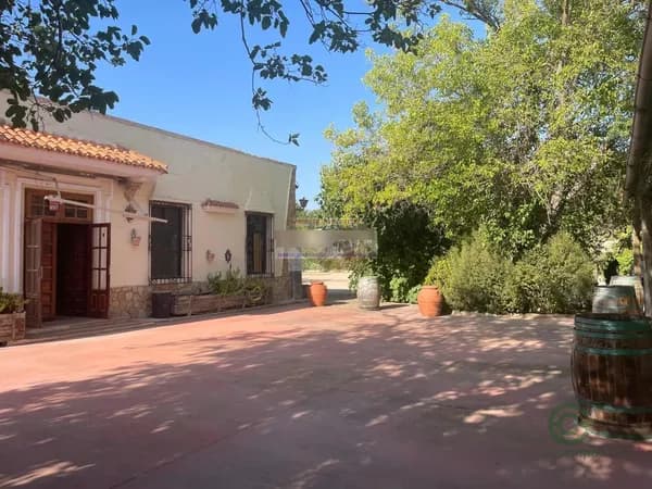 Finca rústica de 0,47 ha en venta en Albacete, Albacete