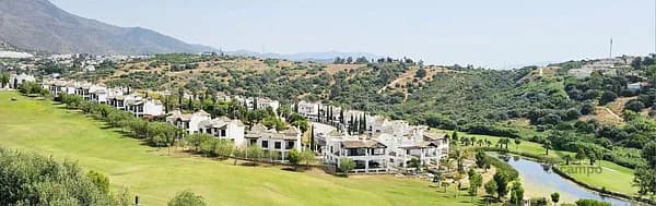 House of 0,0482 ha for sale in Malaga