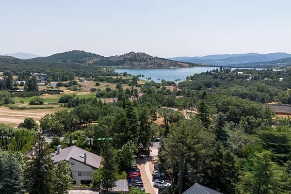 Casa de 0,0448 ha en venta en Navacerrada, Madrid