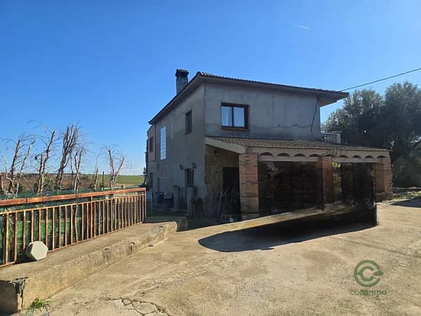 Finca rústica de 1,2 ha en venta en Sentmenat, Barcelona