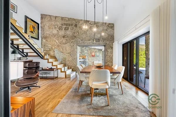 Casa de 0,122 ha en venta en Chorense e monte - valdosende, Braga