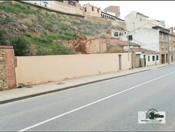 Terreno urbano de 0,0172 ha en venta en Calahorra, La rioja