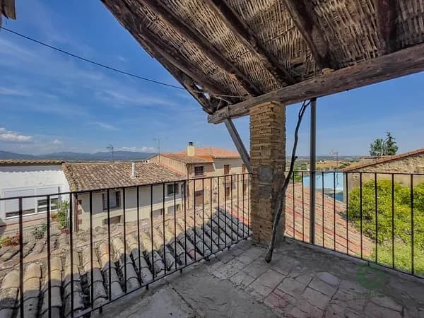 Casa de 0,2107 ha en venta en Angues, Huesca