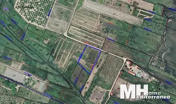 Agricultural property of 0,26 ha for sale in Valencia