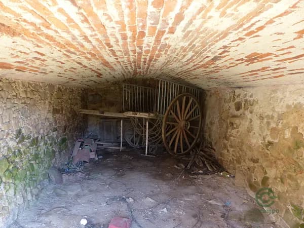 Finca rústica de 25 ha en venta en Girona