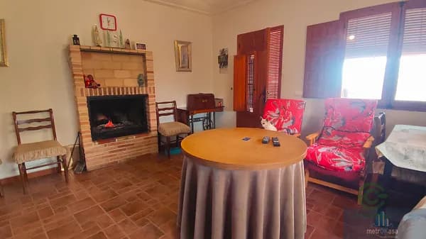 Finca agrícola de 0,0985 ha en venta en Alicante