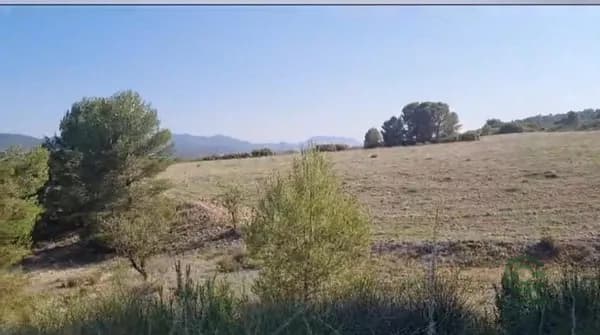Finca rústica de 23,971 ha en venta en Lorca, Navarra