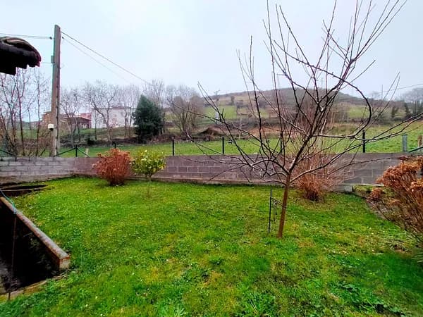 Finca de recreo de 0,03 ha en venta en Asturias