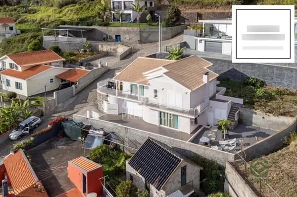 Casa de 0,0234 ha en venta en Arco da calheta, Ilha da madeira