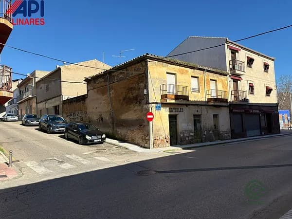 Casa de 0,0208 ha en venta en Linares, Jaen