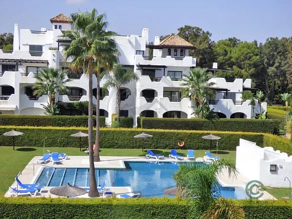 Casa de 0,0255 ha en venta en Sotogrande, Cadiz
