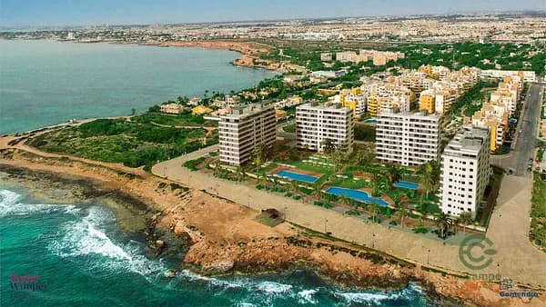 Casa de 0,0129 ha en venta en Alicante