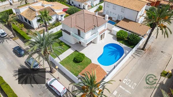 Casa de 0,0514 ha en venta en Cabo roig, Alicante