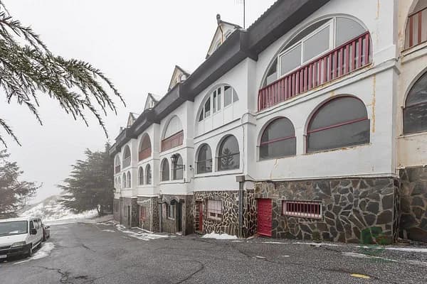 Casa de 0,0084 ha en venta en Monachil, Granada