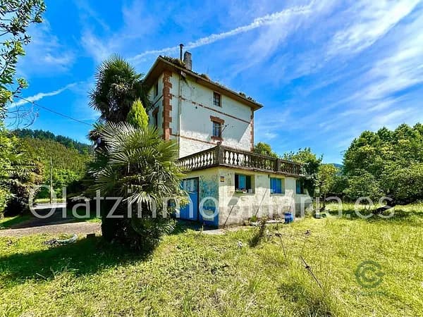 Finca rústica de 0,27 ha en venta en Gordexola, Vizcaya