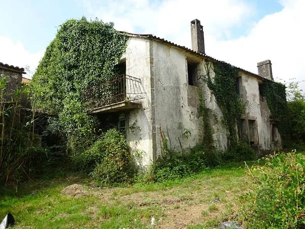 Casa de 0,1862 ha en venta en Brión, La coruña