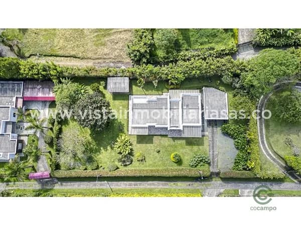 Casa de 0,2085 ha en venta en Caldas