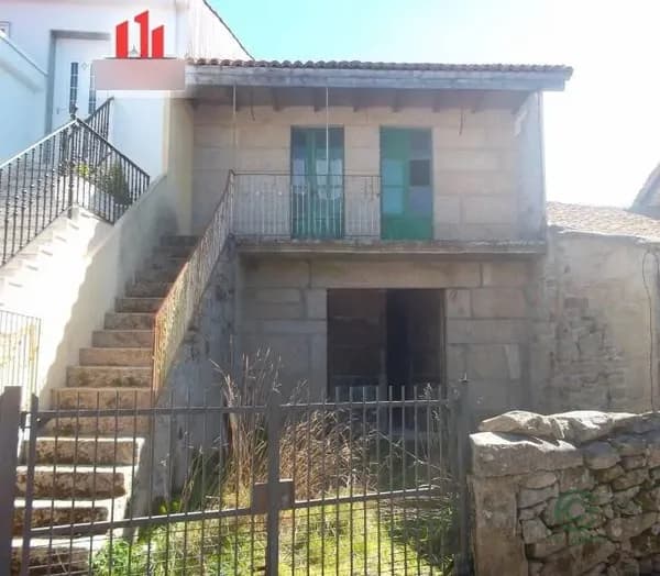 Casa de 0,05 ha en venta en A peroxa, Orense