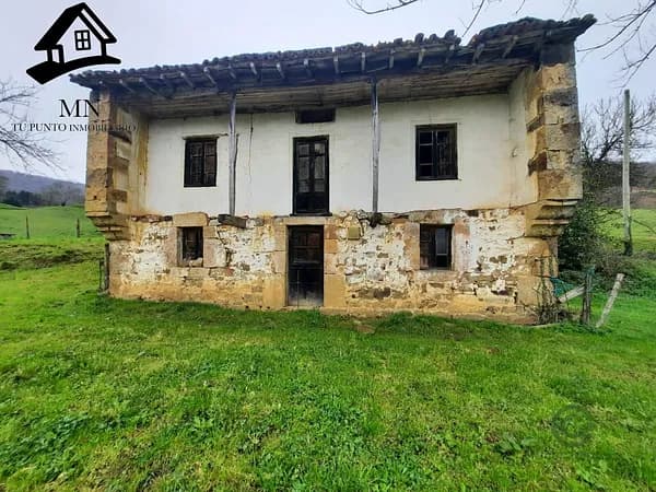Finca rústica de 1,082 ha en venta en Cantabria