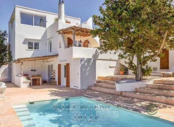 Casa de 0,07 ha en venta en Baleares