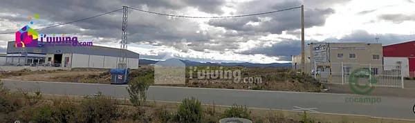 Casa de 0,19 ha en venta en Almería
