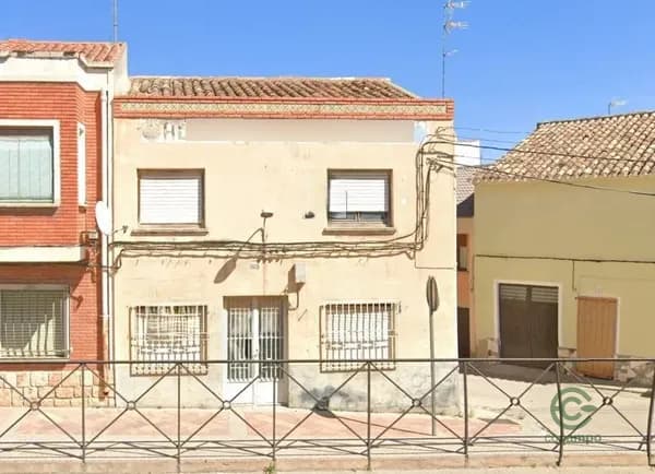 Casa de 0,0163 ha en venta en Roda (la), Albacete