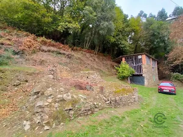 Finca de recreo de 0,03 ha en venta en Asturias