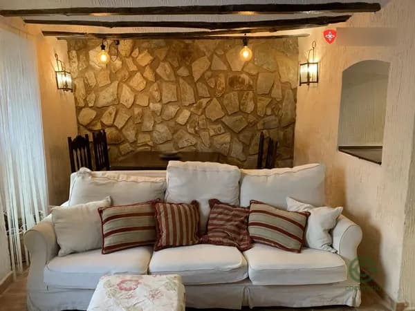 Casa de 0,01 ha en venta en Martos, Jaen