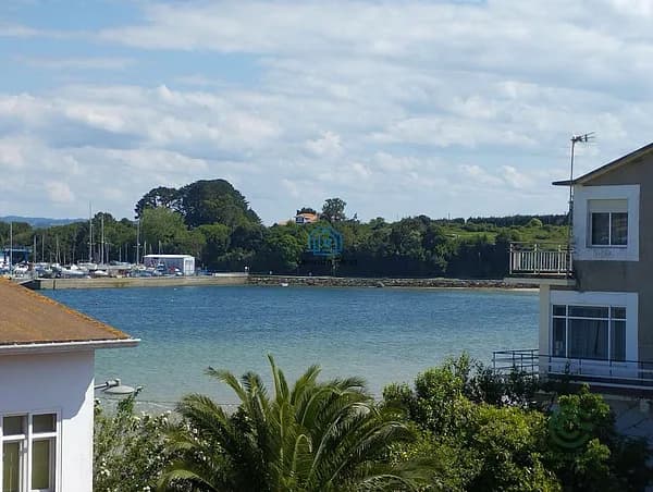 Casa de 0,0212 ha en venta en Ares, La coruña