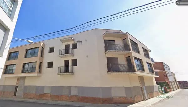 Casa de 0,2254 ha en venta en Alguaire, Lleida