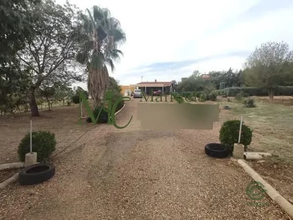 Finca de recreo de 0,4 ha en venta en Don álvaro, Badajoz