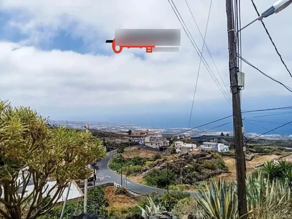 Casa de 0,0166 ha en venta en Guia de isora, Sta.cruz tener.