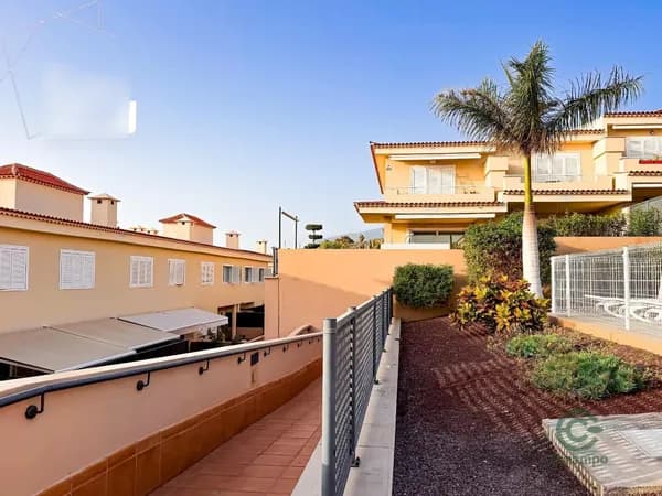 Casa de 0,0312 ha en venta en Santiago del teide, Santa cruz de tenerife