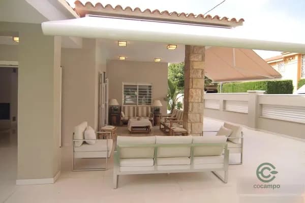 Casa de 0,08 ha en venta en Benicasim, Castellón