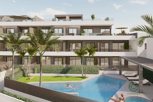 Casa de 0,0115 ha en venta en Pilar de la horadada, Alicante
