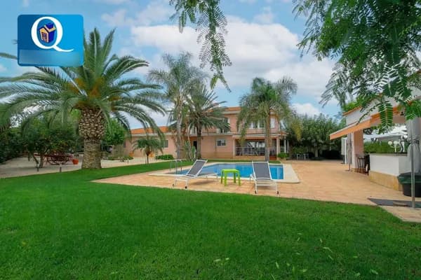 Casa de 0,24 ha en venta en San vicente del raspeig, Alicante