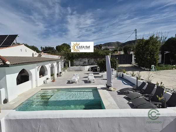 Finca rústica de 0,22 ha en venta en Málaga