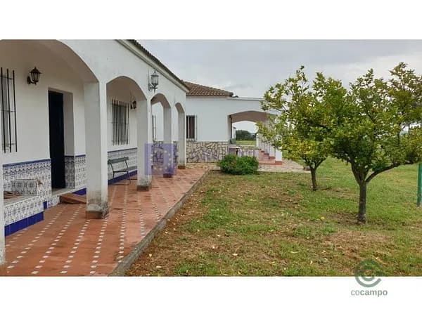 Finca ganadera de 100 ha en venta en Cáceres