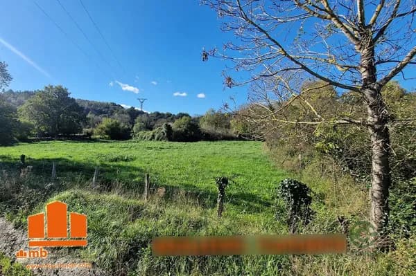 Finca rústica de 0,4574 ha en venta en Molledo, Cantabria