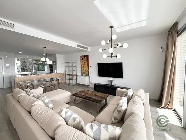 Casa de 0,016 ha en venta en Estepona, Malaga