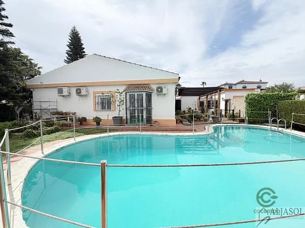 Casa de 0,0943 ha en venta en Bollullos de la mitación, Sevilla