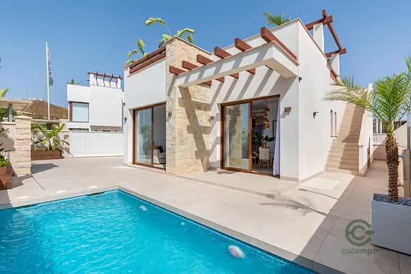 Casa de 0,0244 ha en venta en Vera, Almeria