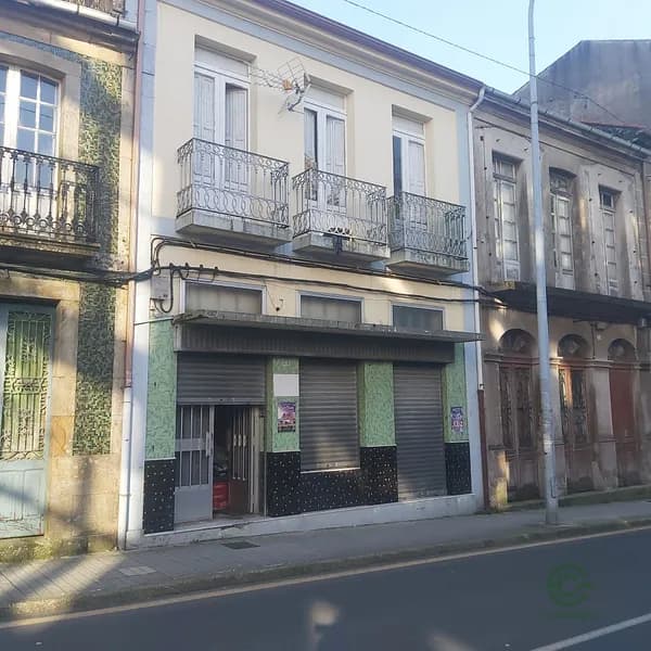 Casa de 0,02 ha en venta en Pontevedra
