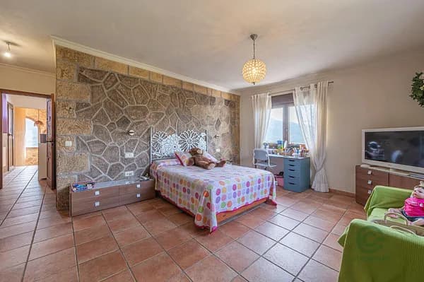 Finca rústica de 1,152 ha en venta en Ojen, Malaga