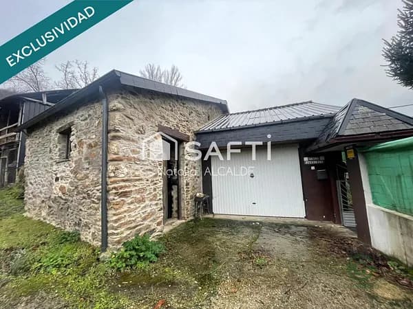 Finca de recreo de 0,0376 ha en venta en Ponferrada, León
