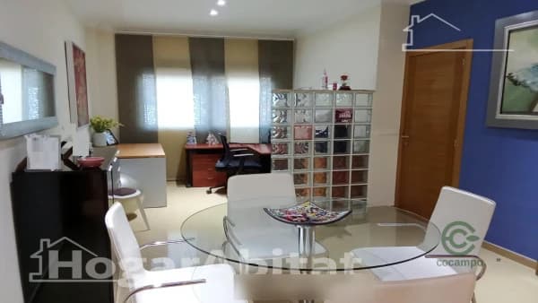 Casa de 0,0121 ha en venta en Alginet, Valencia