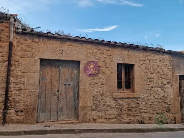 Casa de 0,0106 ha en venta en Tarrega, Lleida