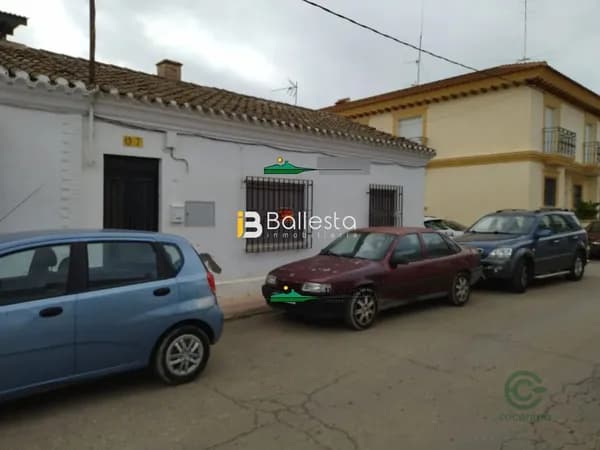 Casa de 0,0069 ha en venta en Huercal-overa, Almeria